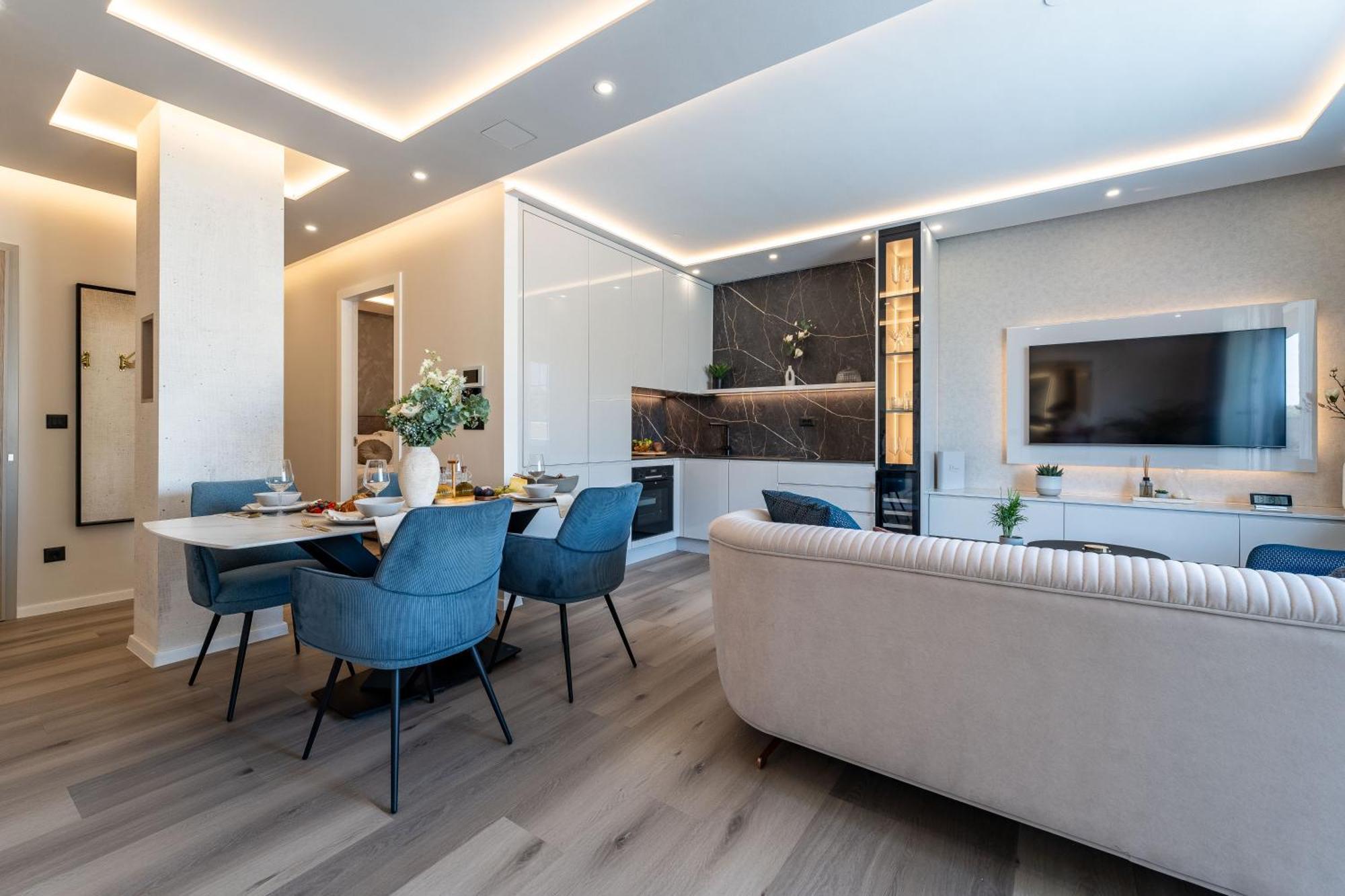 Emma Platinum With Heated Pool, Jacuzzi And Sauna *